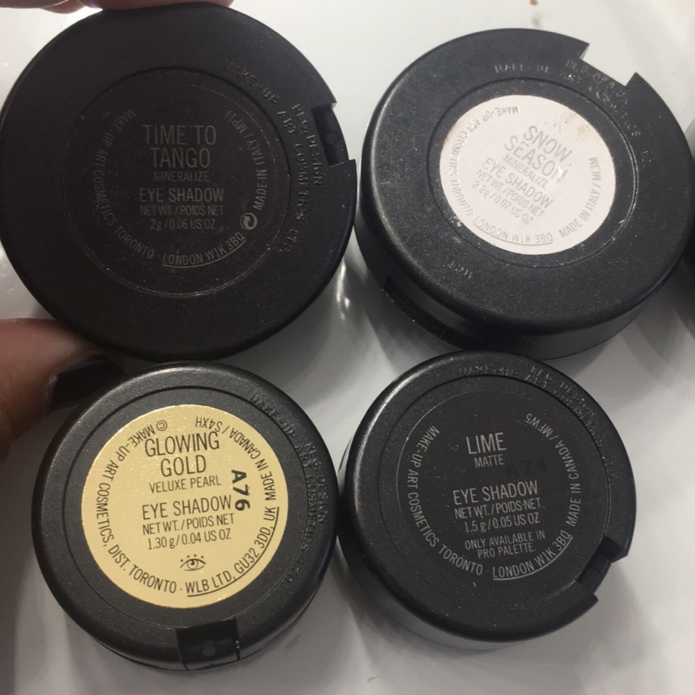Mac eyeshadows - Picture 4 of 5